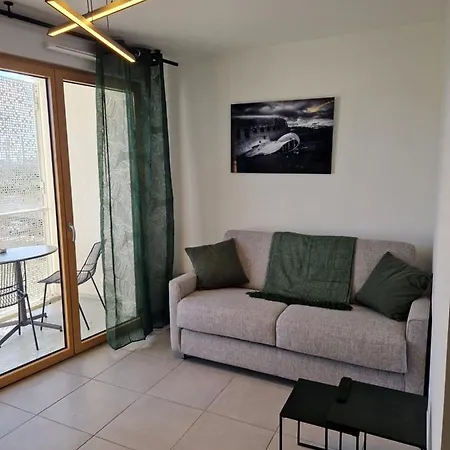 Studio Neuf Idealement Situe Ikea * Vénissieux